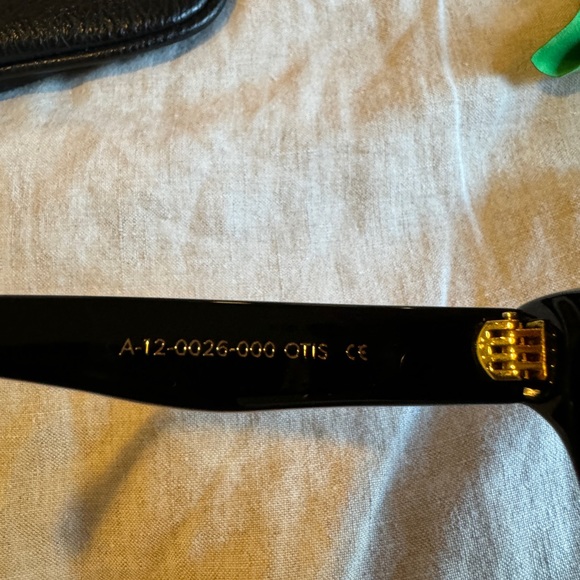 *SPRING CLOSET SALE* Anine Bing Otis Sunglasses - Picture 8 of 8